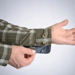 CHEMISE 100 A CARREAUX VERTE -Magasin Woolpower chemise 100 a carreaux verte 4