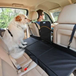 Kurgo EXTENSION DE BANQUETTE ARRIERE (POUR LE CONFORT DE VOTRE CHIEN EN VOITURE) -Magasin Woolpower extension de banquette arriere pour le confort de votre chien en voiture 2